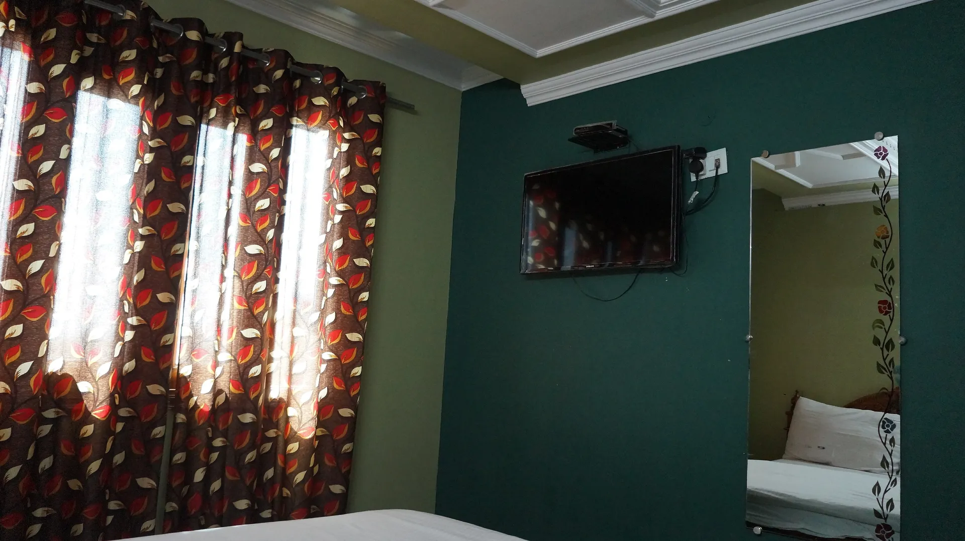 Hotel Apsara Room