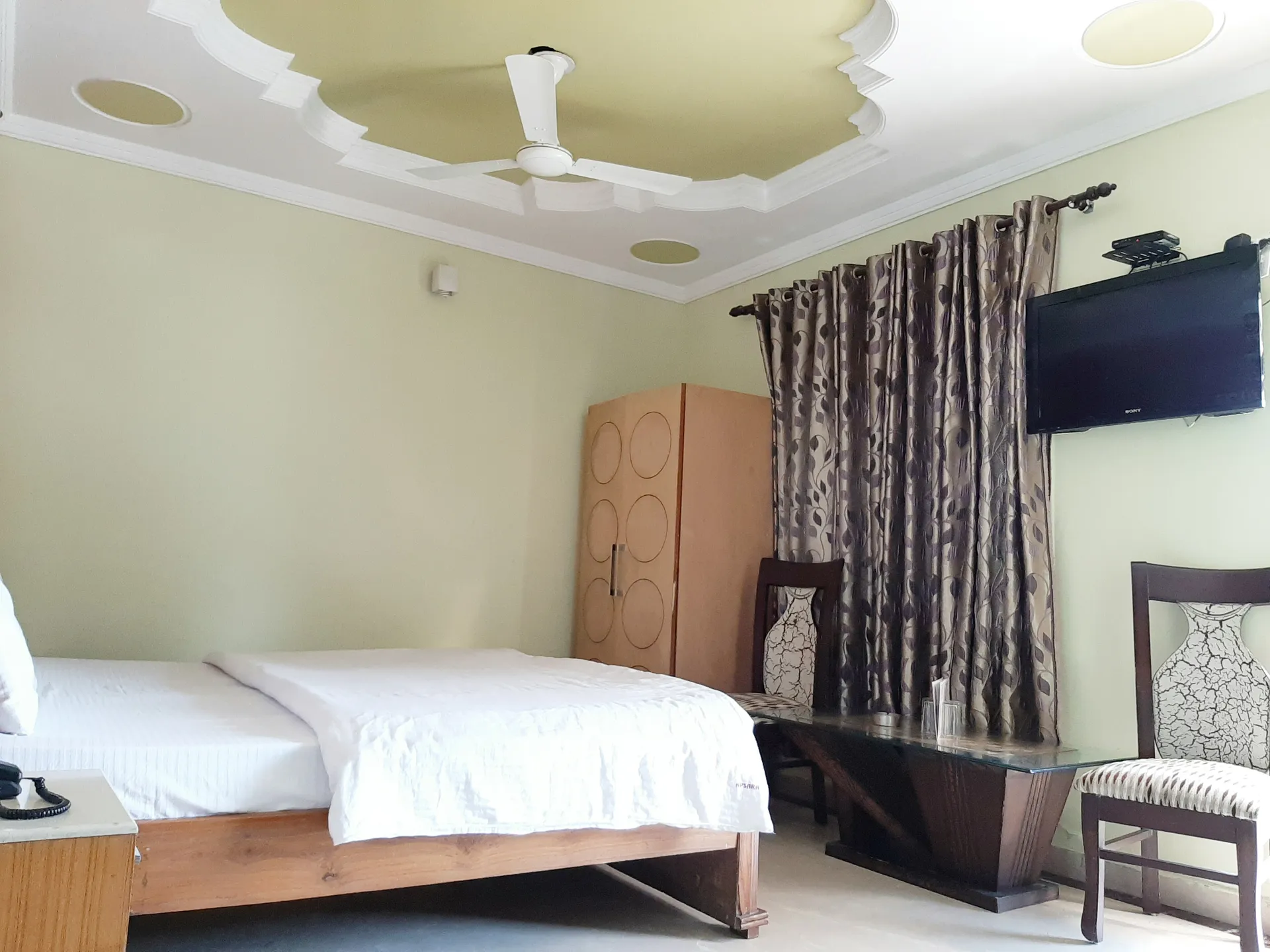 Hotel Apsara Room
