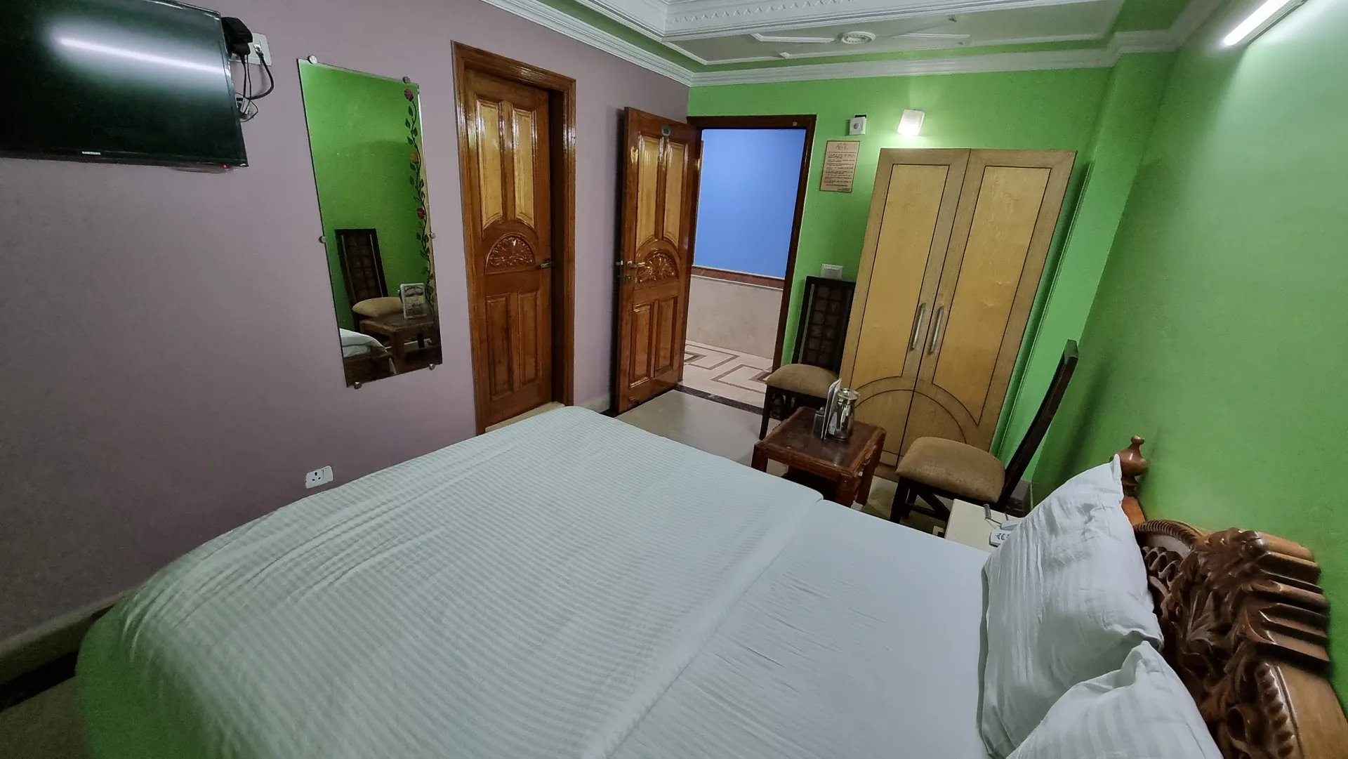 Hotel Apsara Room