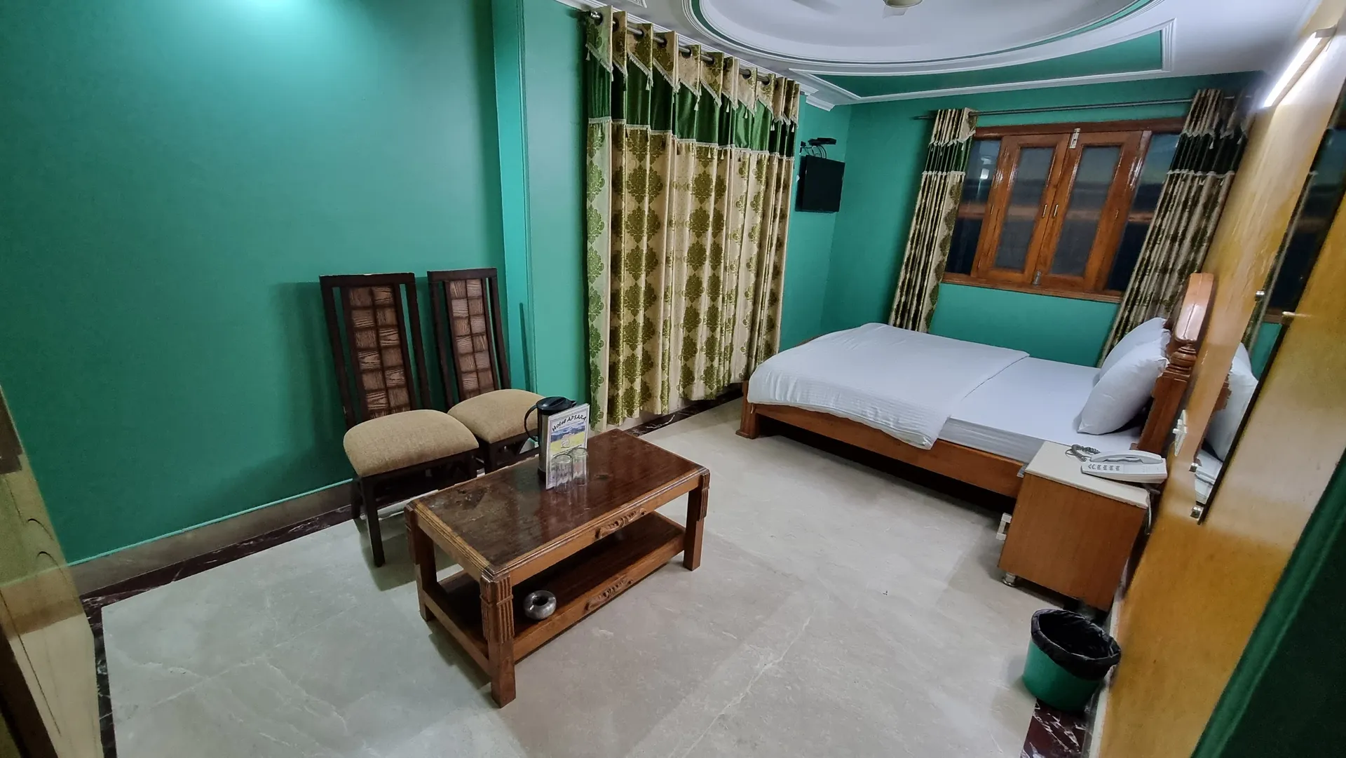 Hotel Apsara Room