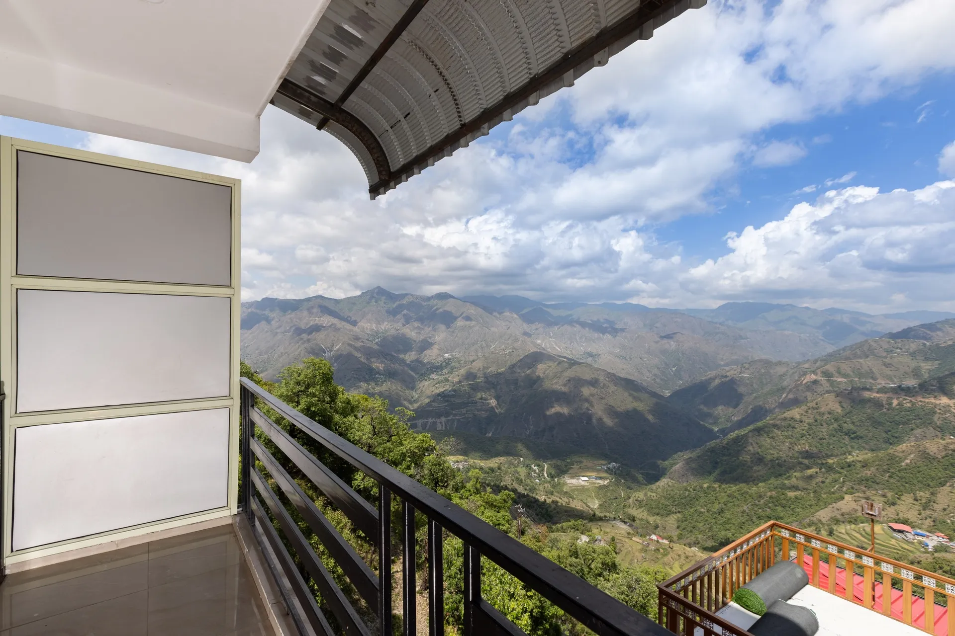 Hotel Forest View and Restaurant Room