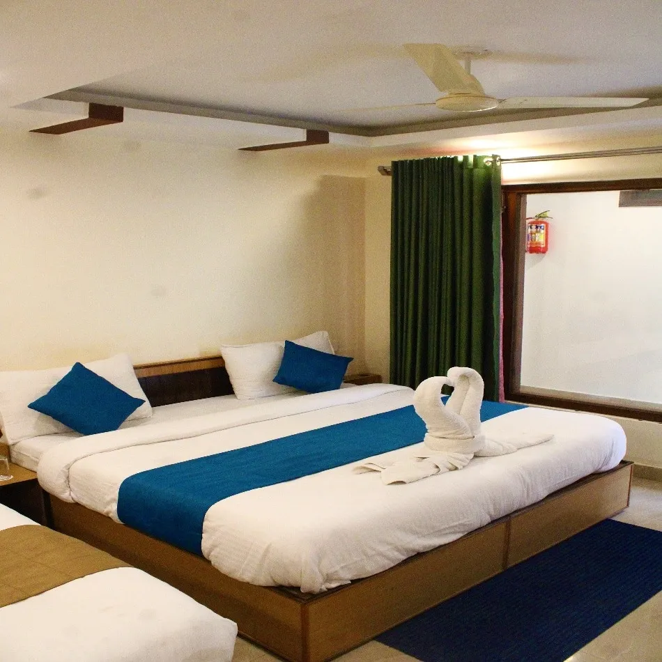 Hotel Forest View and Restaurant Room