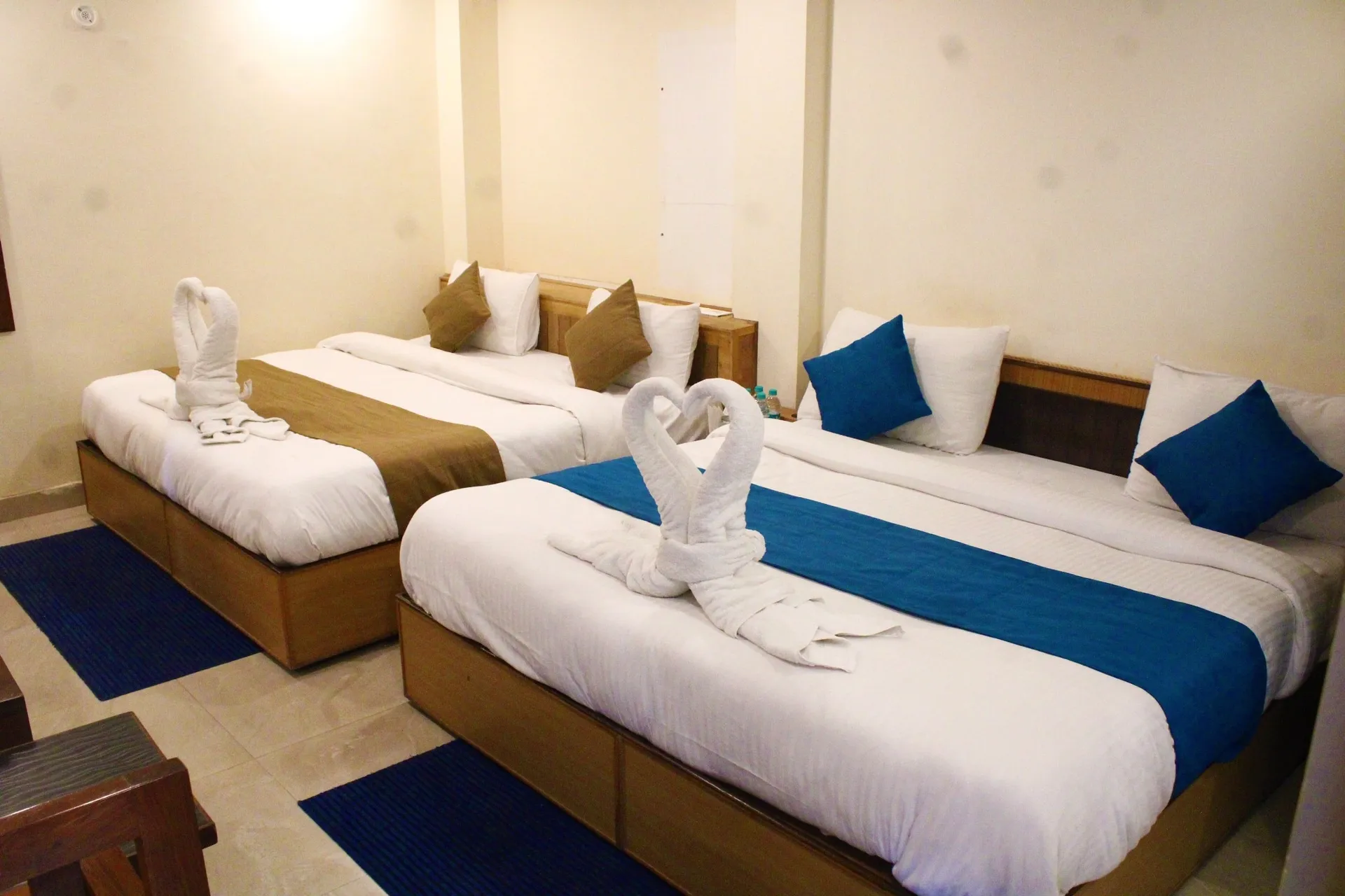Hotel Forest View and Restaurant Room