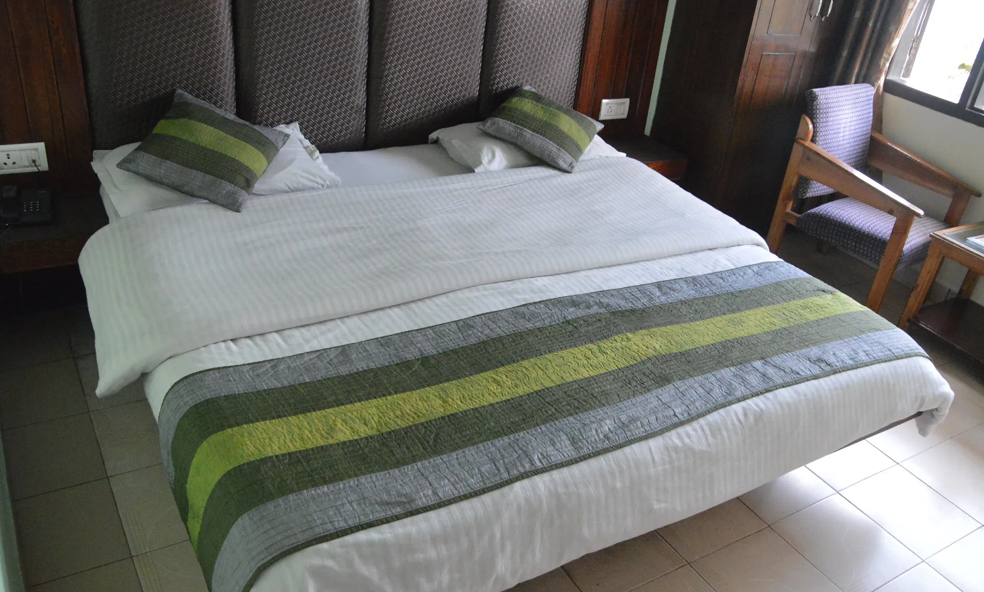 Hotel Kahkashan by Royal Collection Hotels Room
