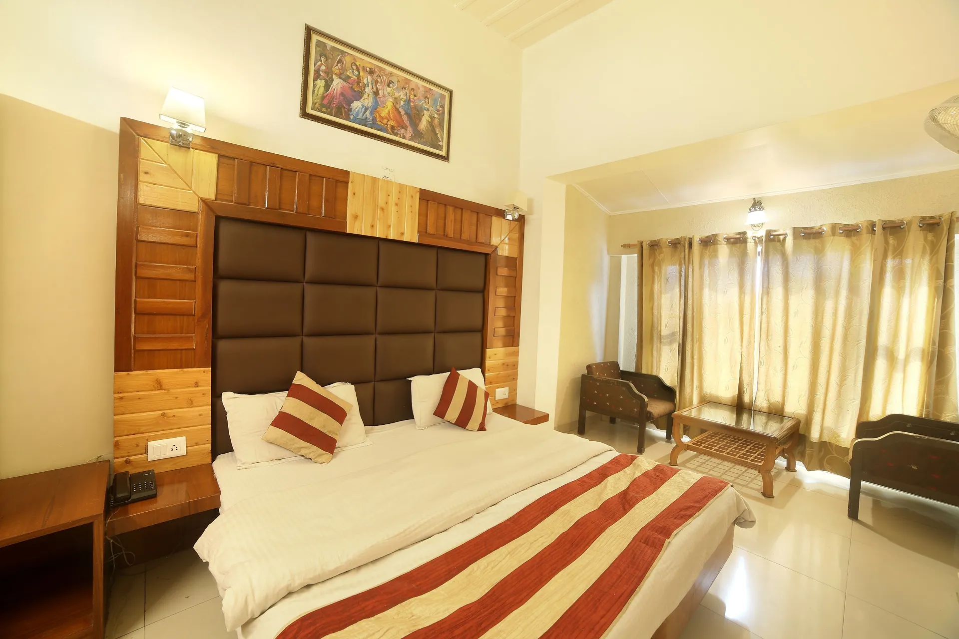 Hotel Kahkashan by Royal Collection Hotels Room