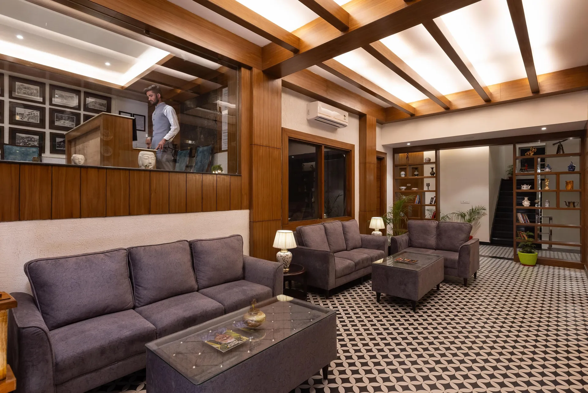 Hotel North Wood Common Area