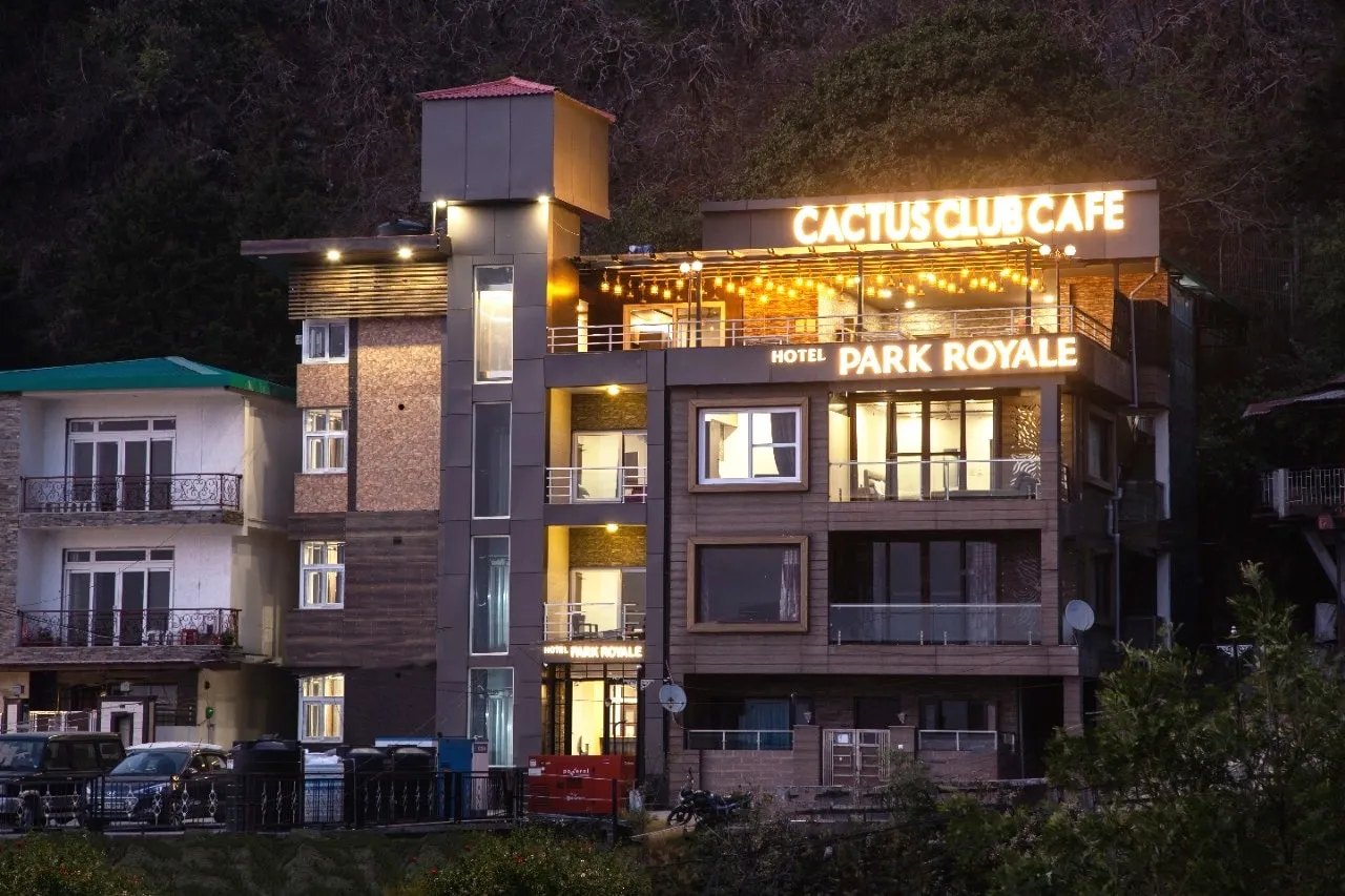 Hotel Park Royale Inn Facade