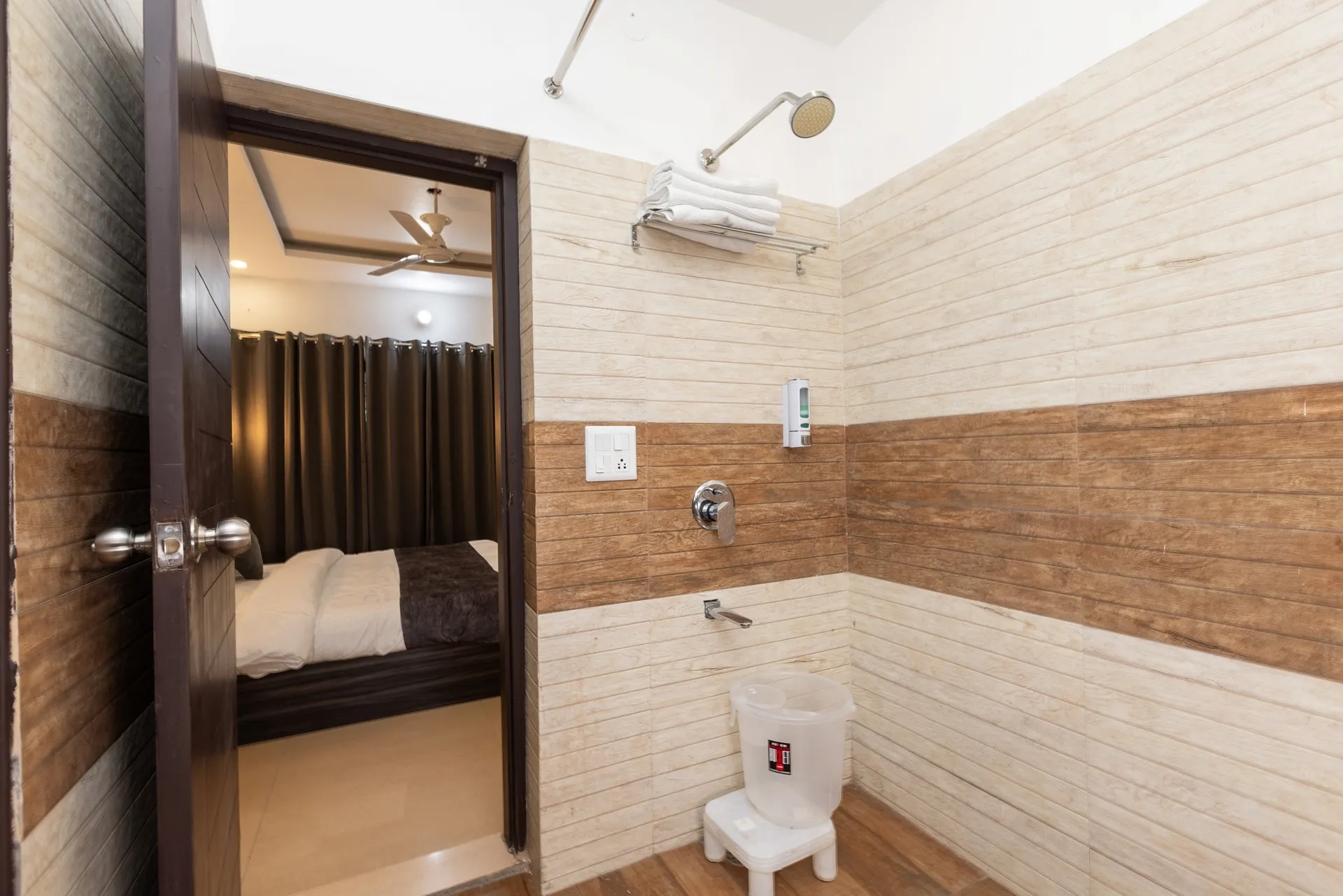 Hotel Park Royale Inn Room
