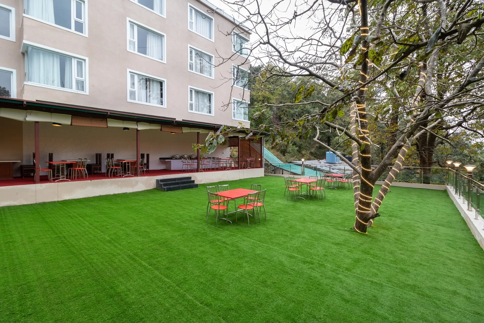 Hotel Wild Wood Garden