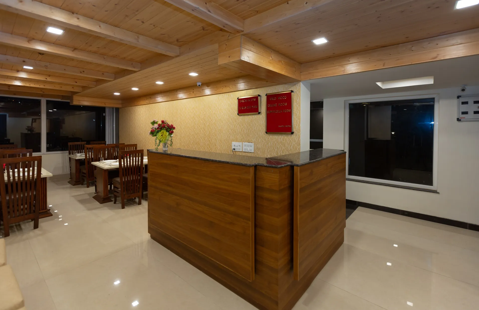 Hotel Wild Wood Reception