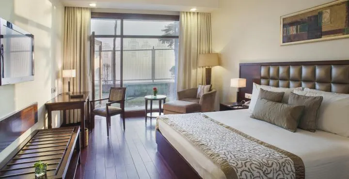 Jaypee Residency Manor Common Area