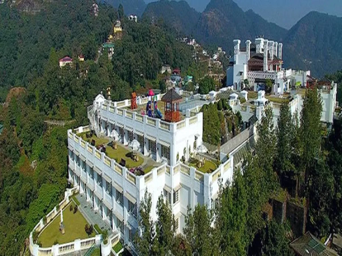 Jaypee Residency Manor Facade