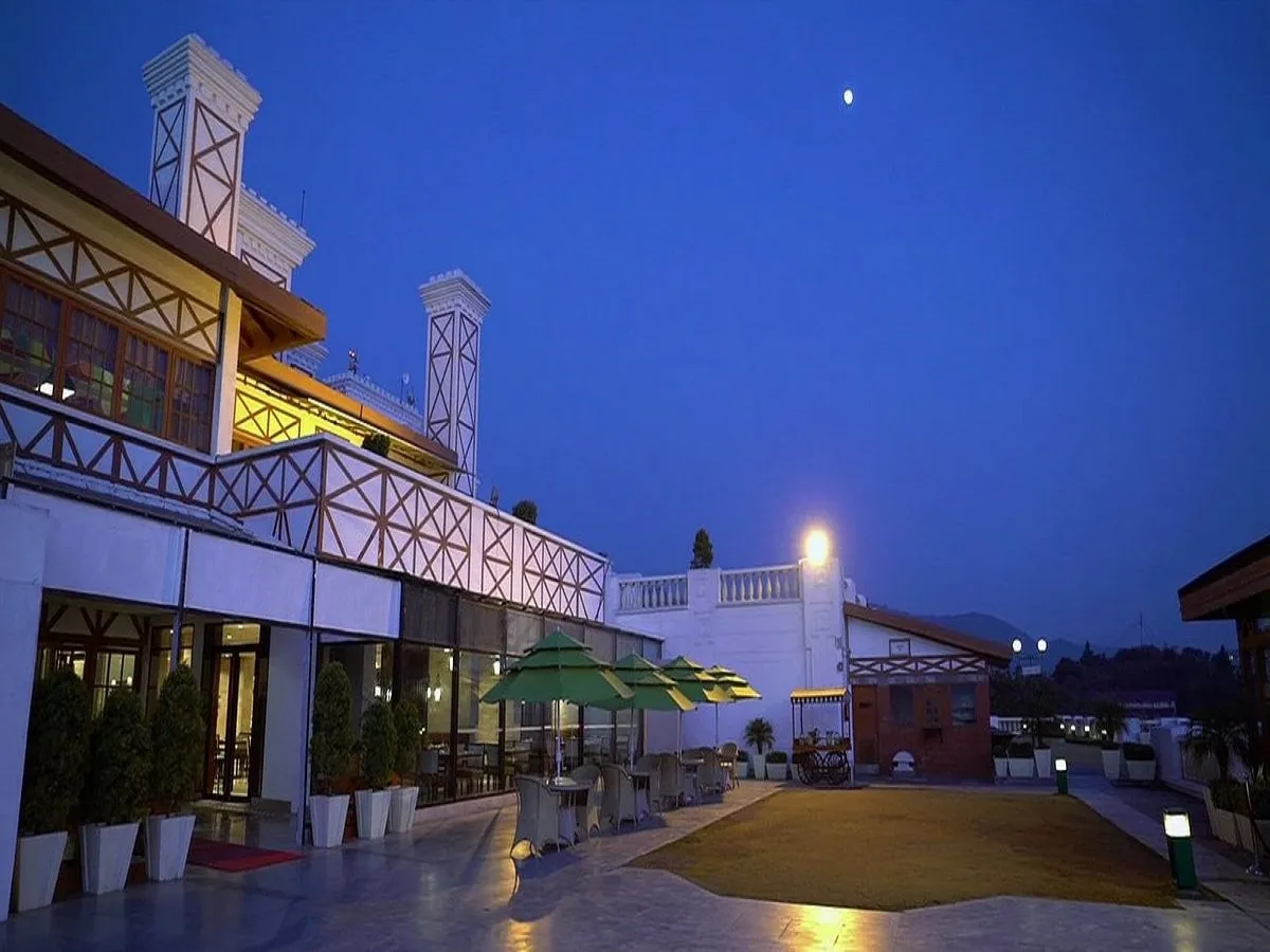 Jaypee Residency Manor Facade
