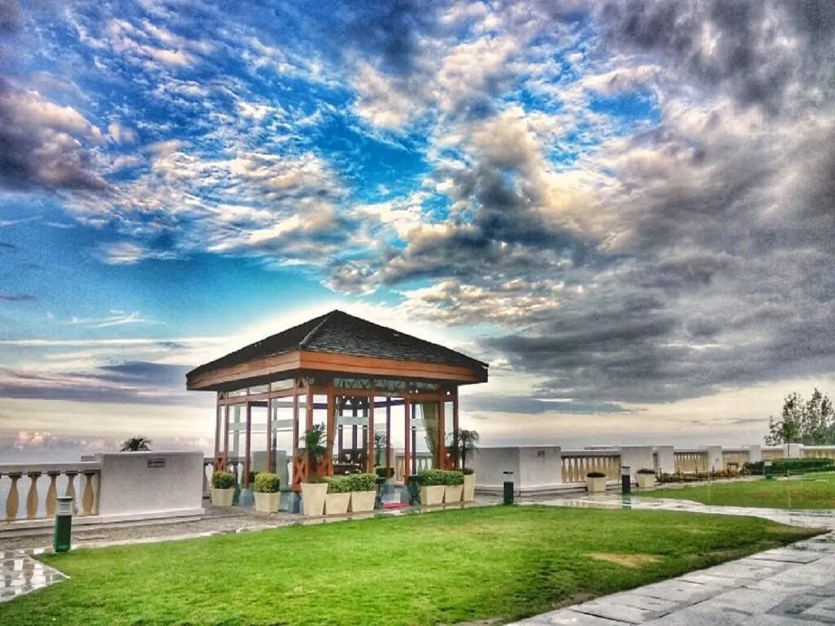 Jaypee Residency Manor Outdoors