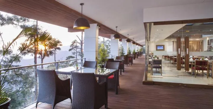 Jaypee Residency Manor Restaurant