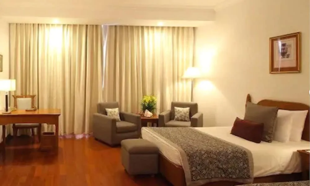 Jaypee Residency Manor Room