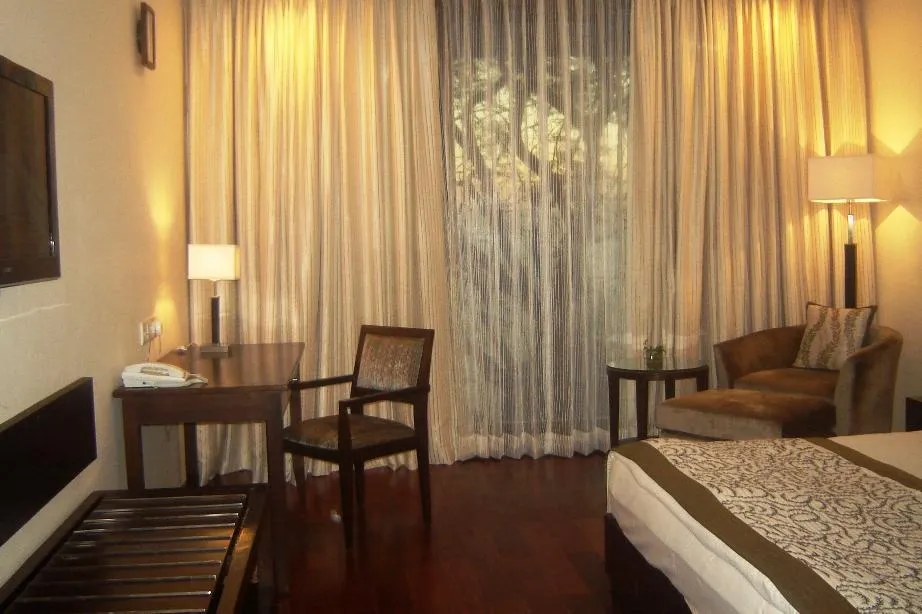 Jaypee Residency Manor Room