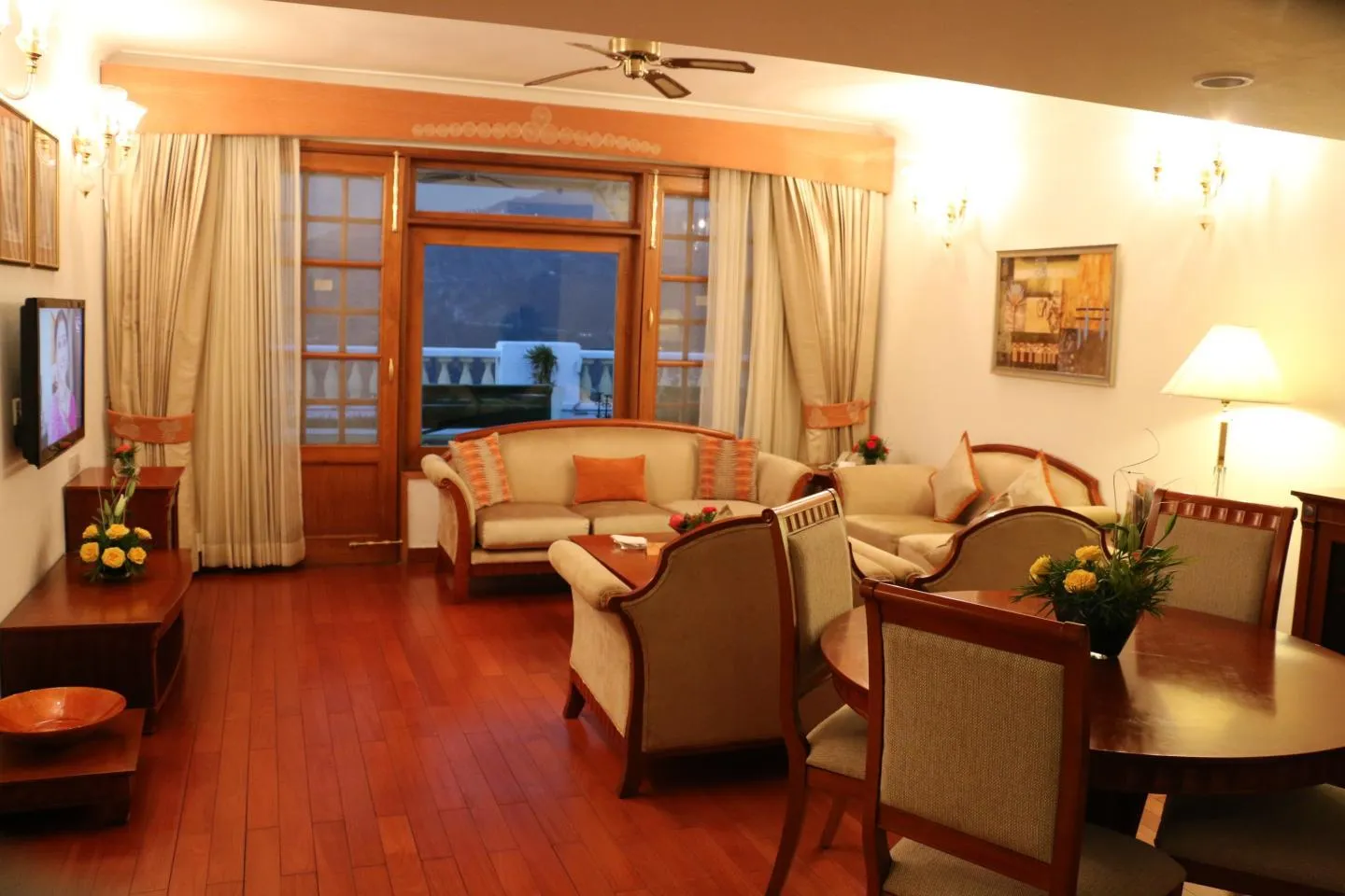 Jaypee Residency Manor Room