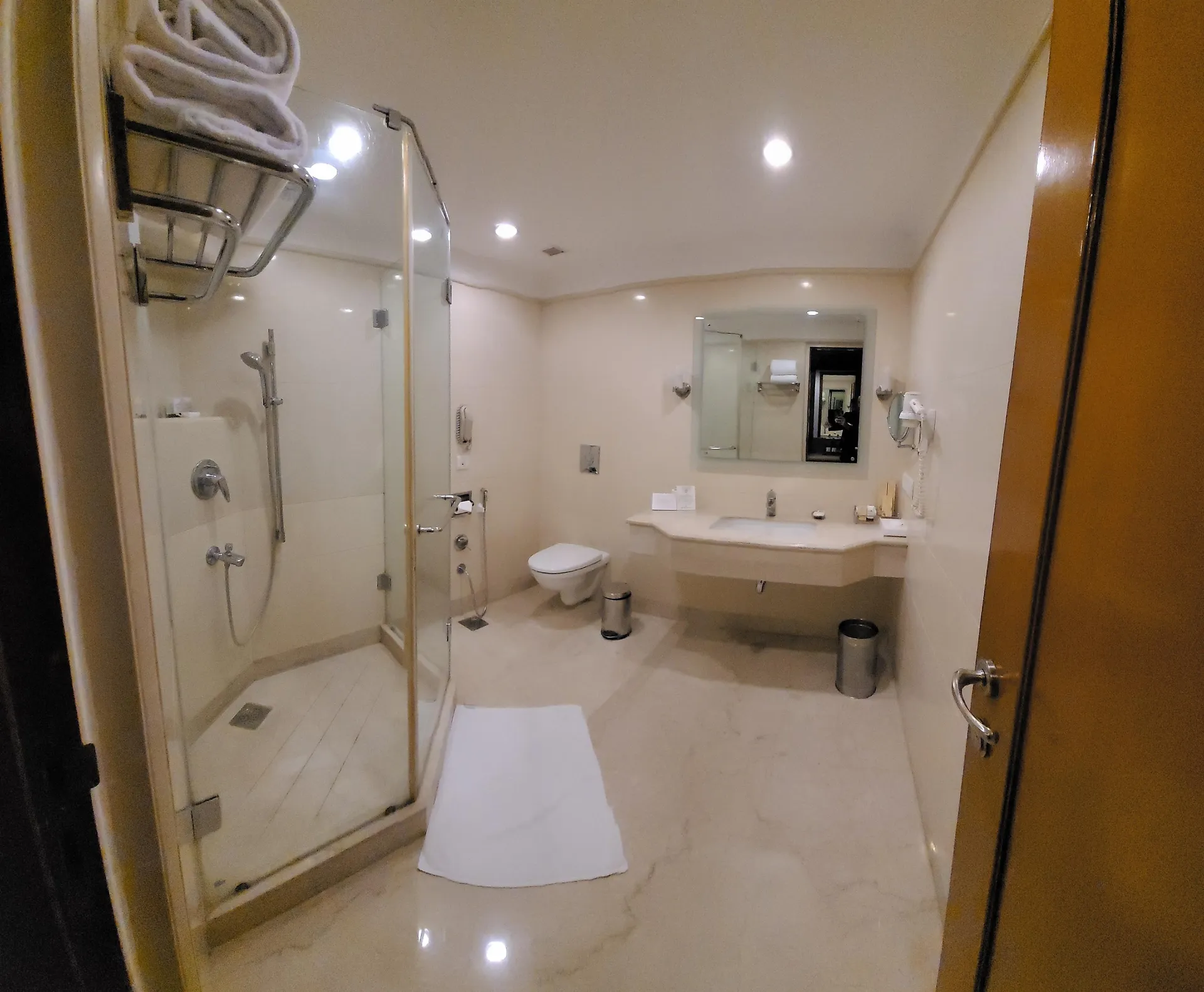Jaypee Residency Manor Room