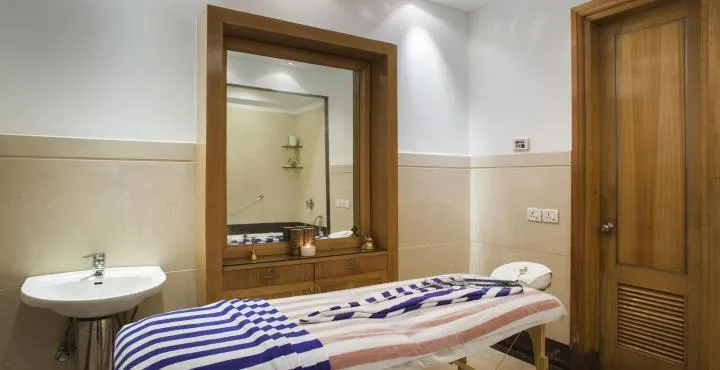 Jaypee Residency Manor Spa