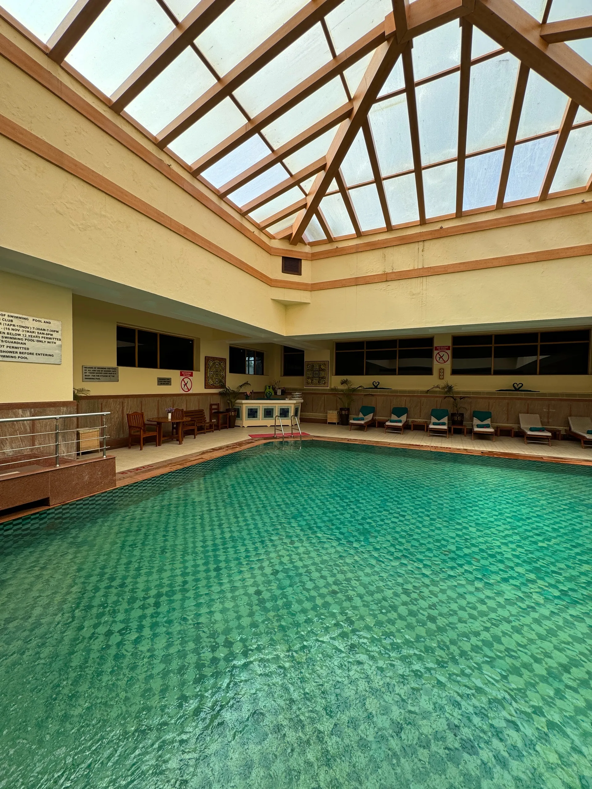 Jaypee Residency Manor Swimming Pool