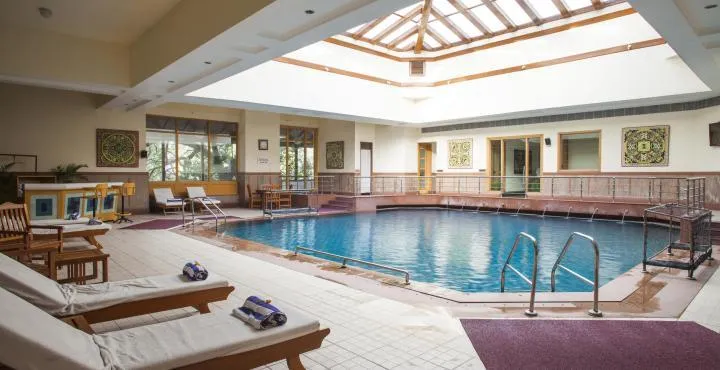 Jaypee Residency Manor Swimming Pool