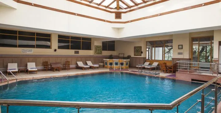 Jaypee Residency Manor Swimming Pool