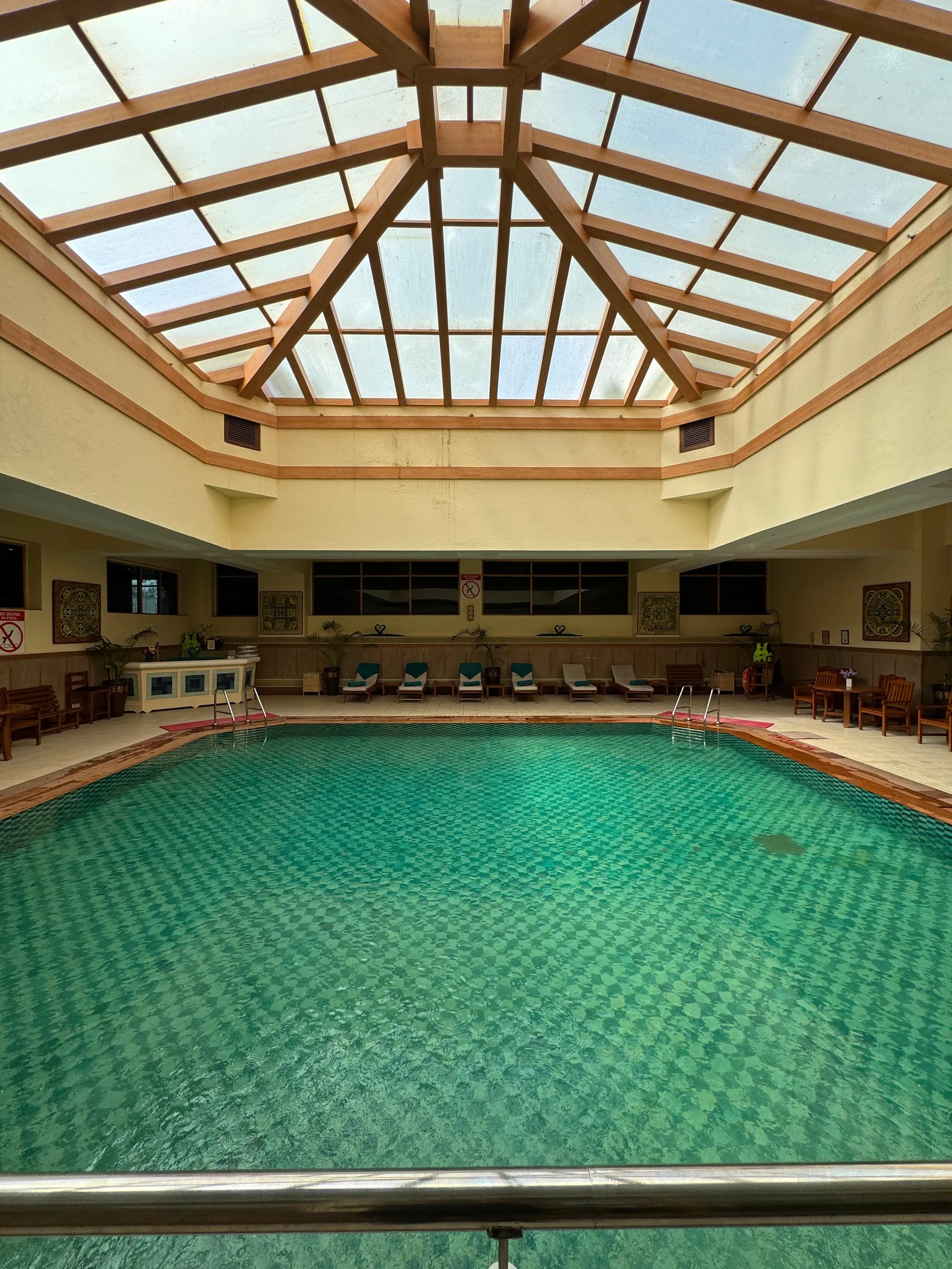 Jaypee Residency Manor Swimming Pool