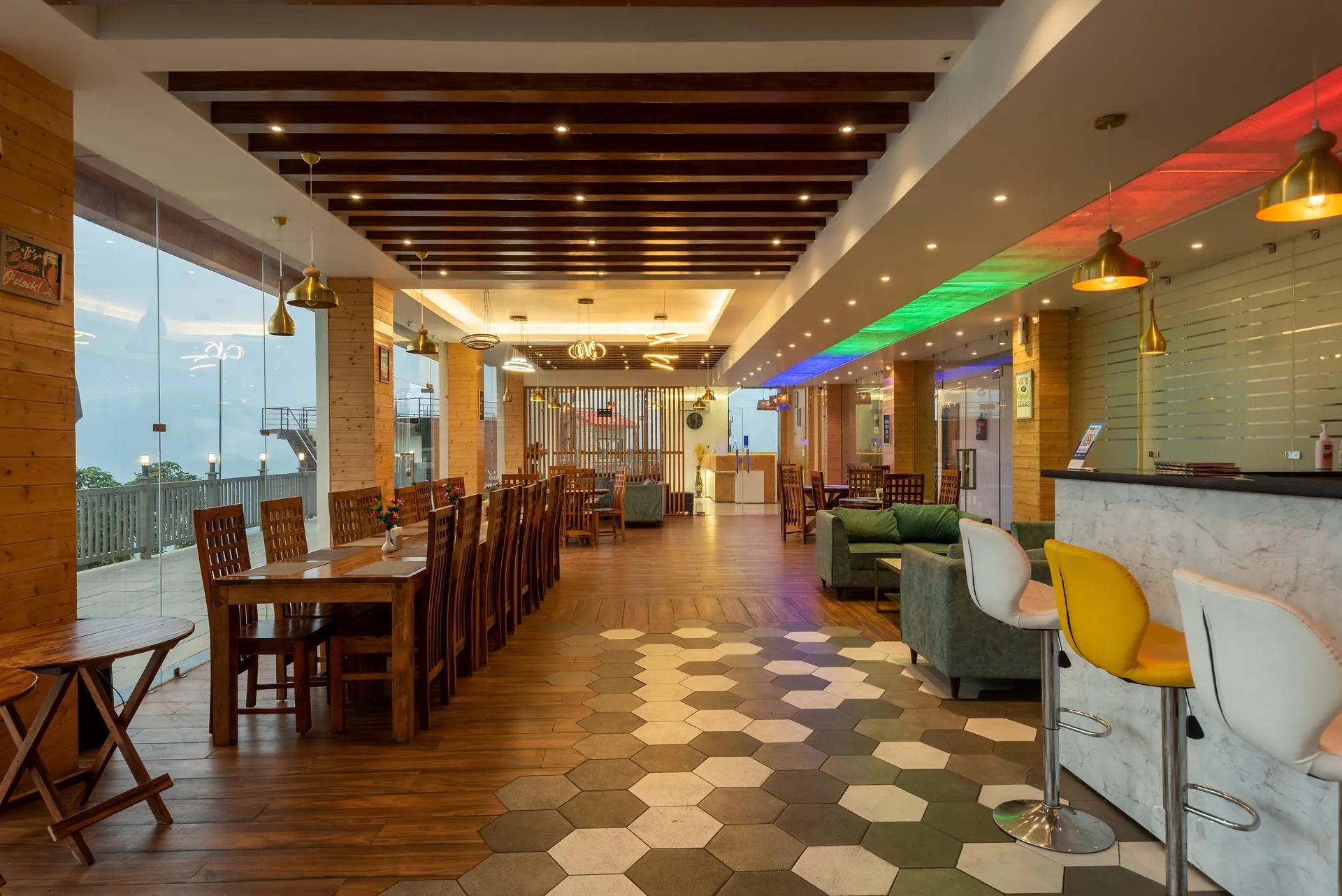 MV Acosta by Lawrence Hotels Restaurant