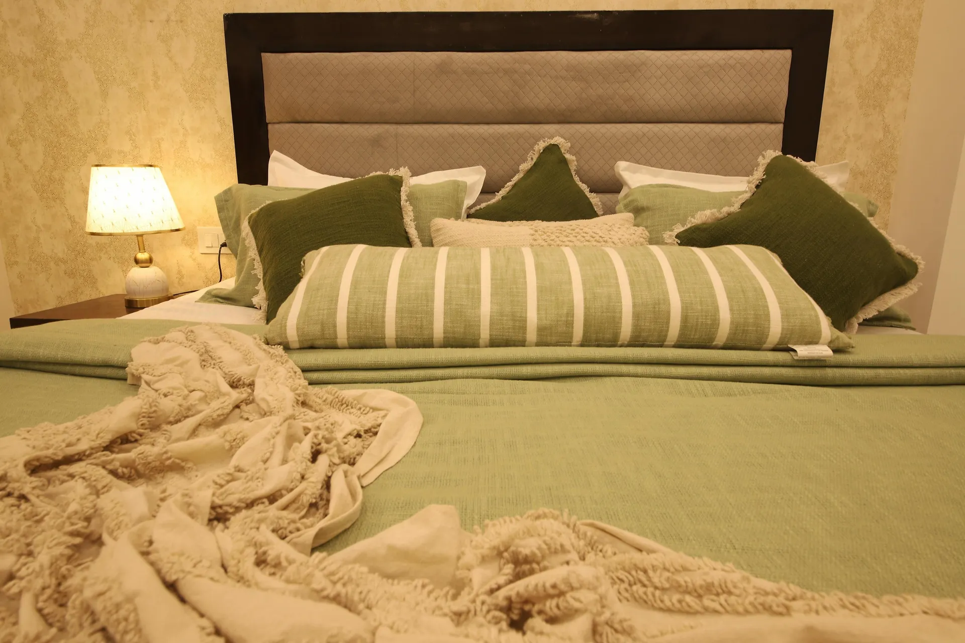 Perfectstayz Homes Mussoorie Room