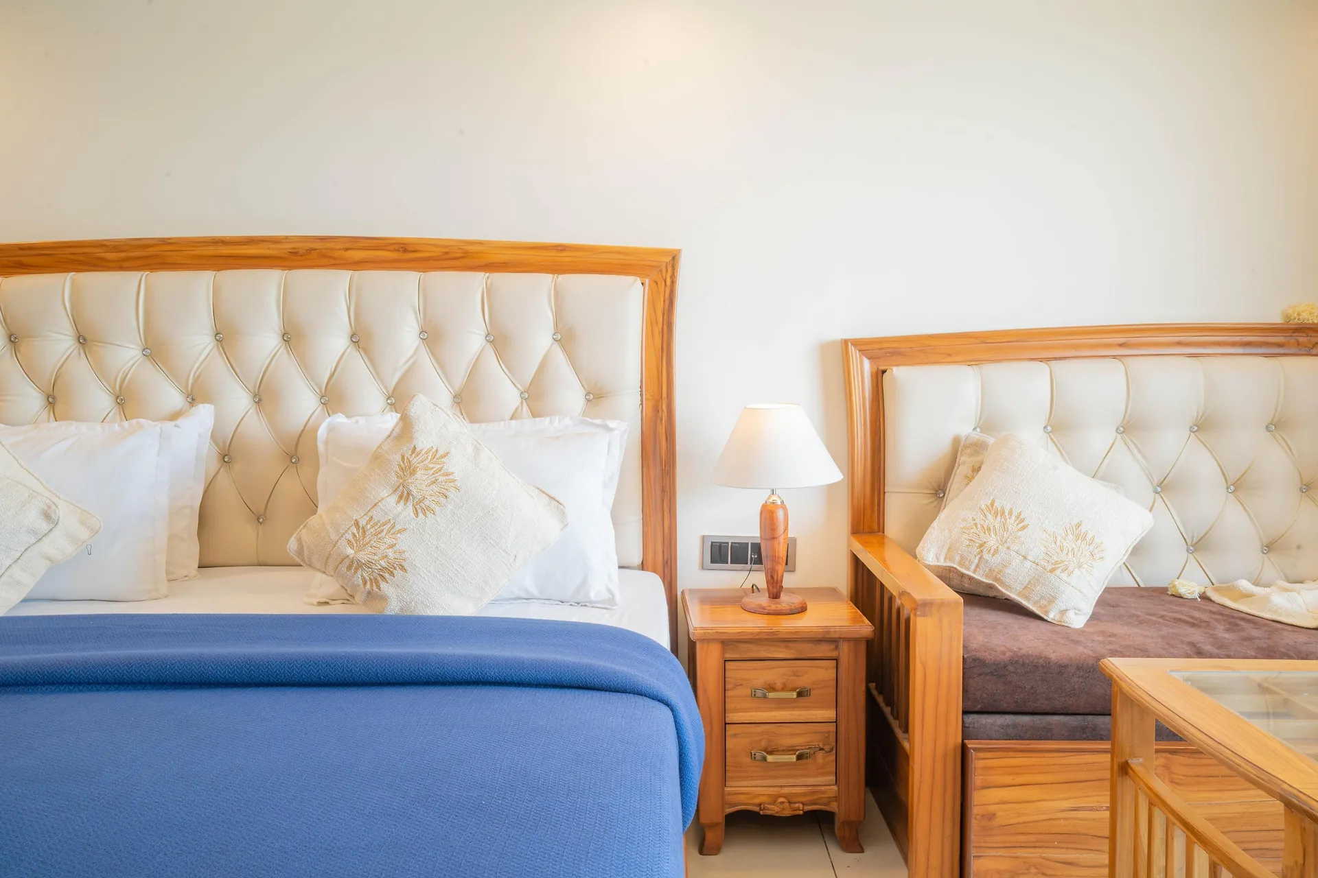 Perfectstayz Mokshada Suites Room