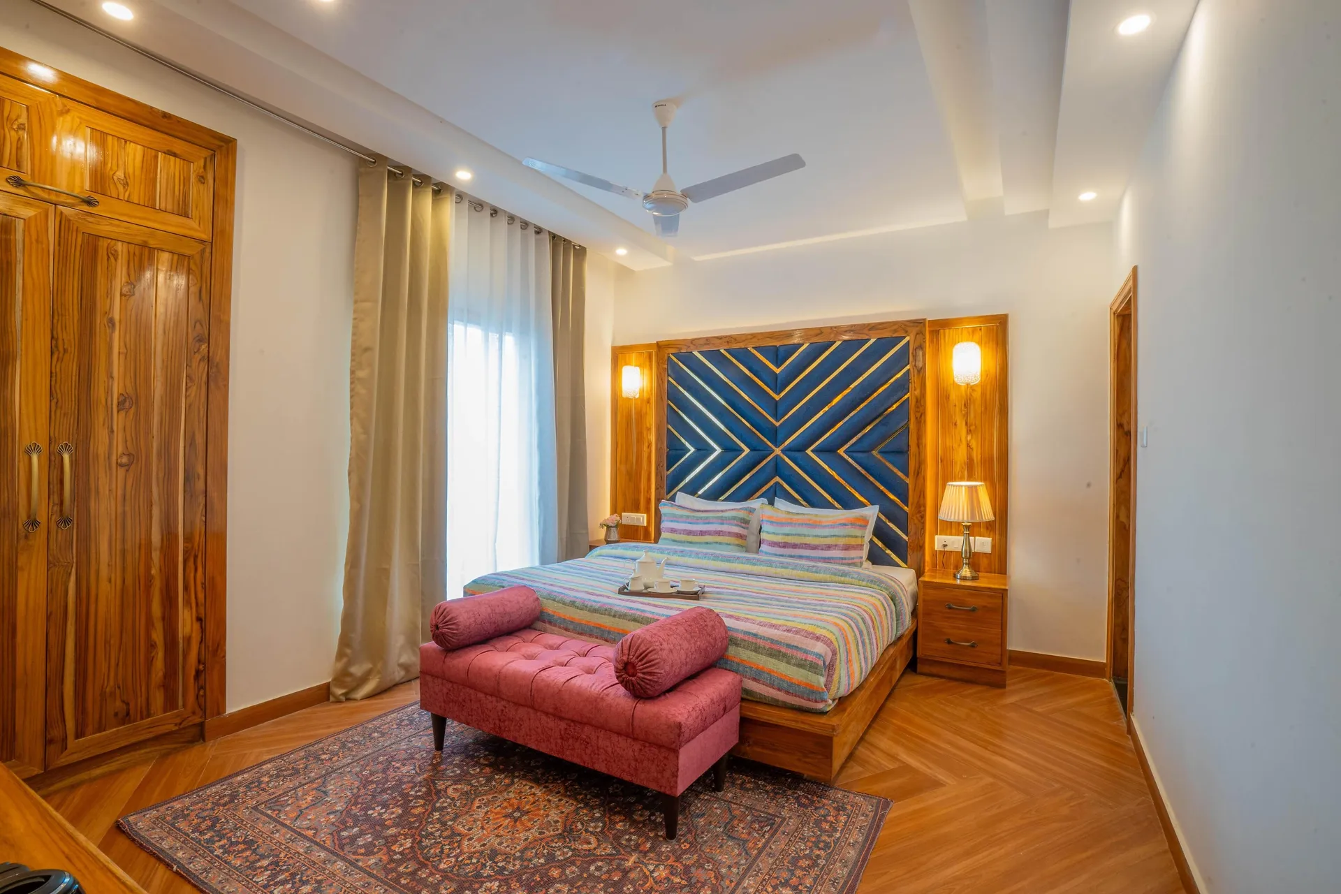 Perfectstayz Paradise Room