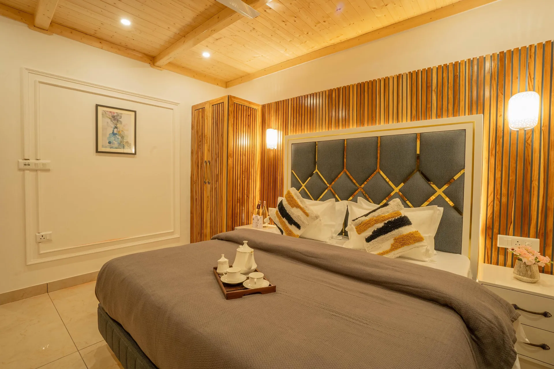 Perfectstayz Paradise Room