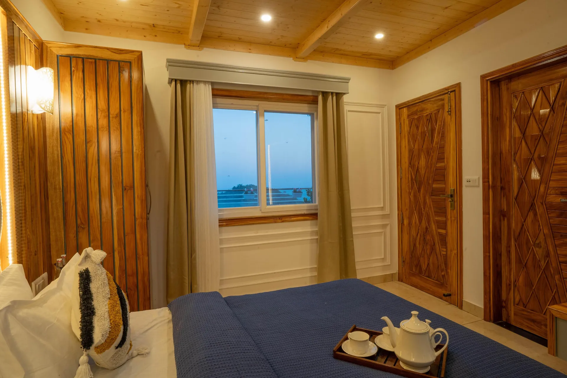 Perfectstayz Paradise Room