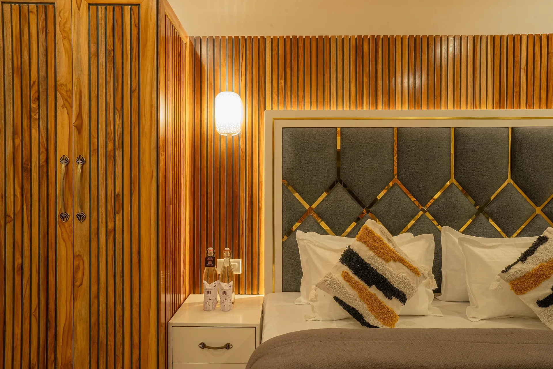 Perfectstayz Paradise Room