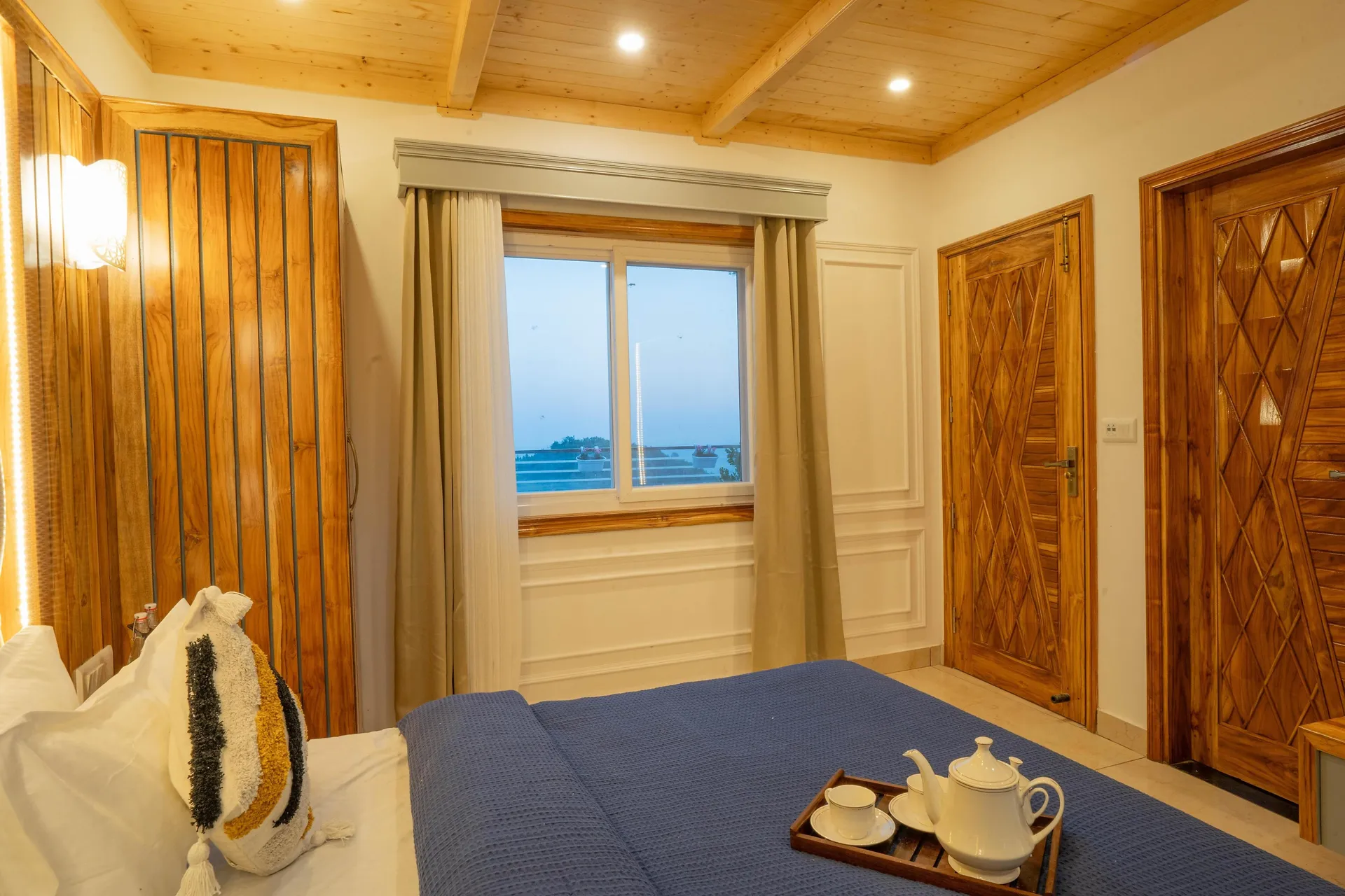 Perfectstayz Paradise Room