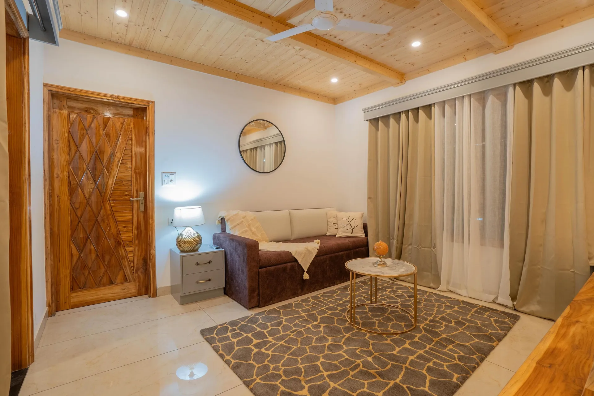 Perfectstayz Paradise Room