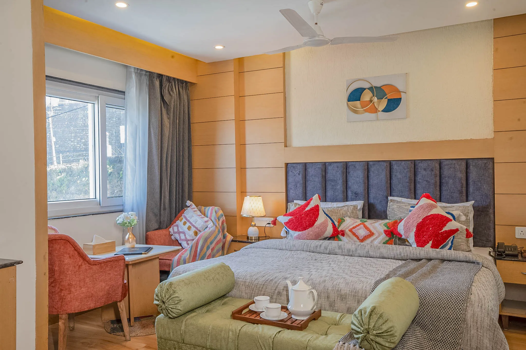 Perfectstayz Premium Mall Road Room