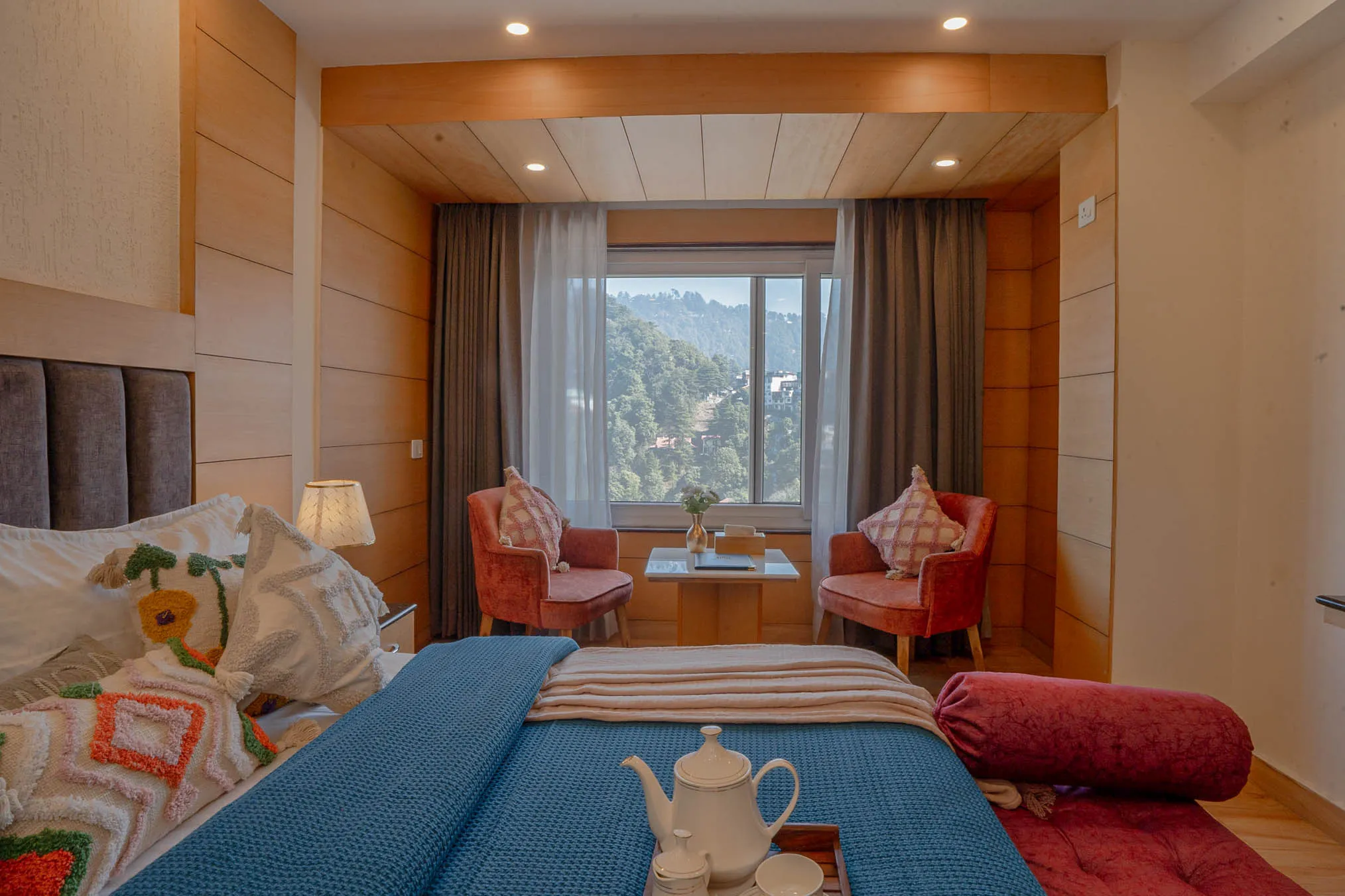 Perfectstayz Premium Mall Road Room