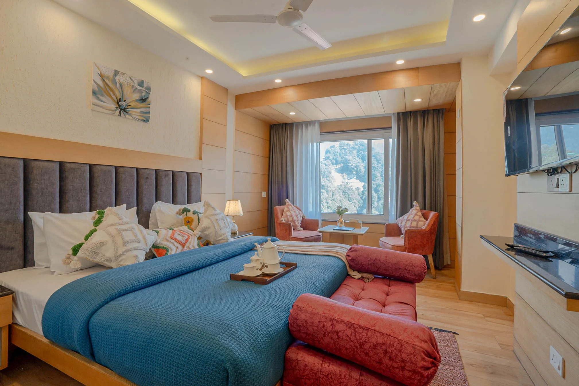 Perfectstayz Premium Mall Road Room