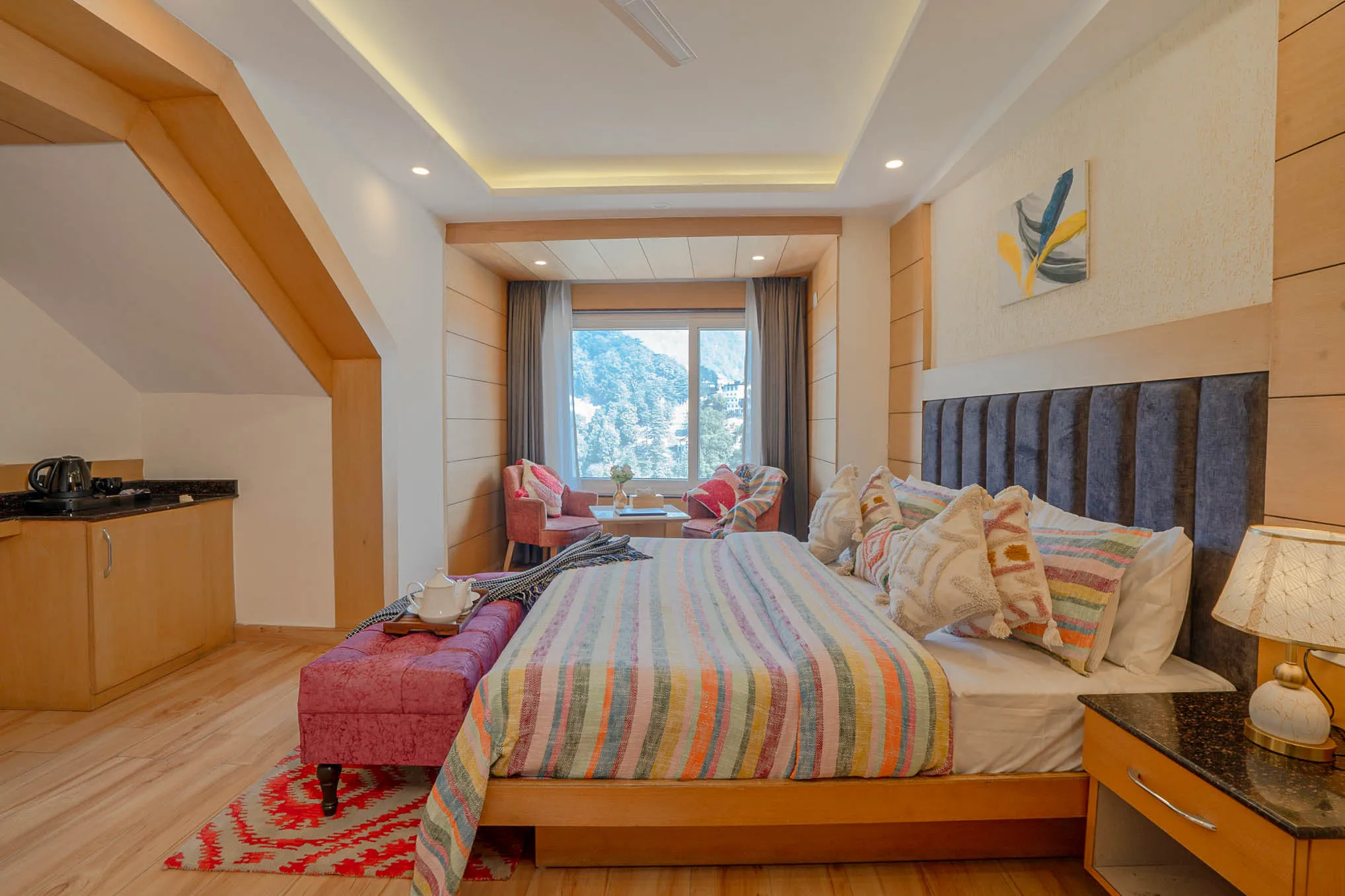 Perfectstayz Premium Mall Road Room