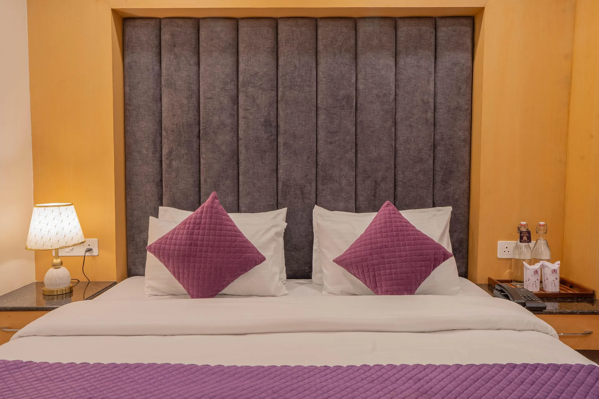 Perfectstayz Premium Mall Road Room