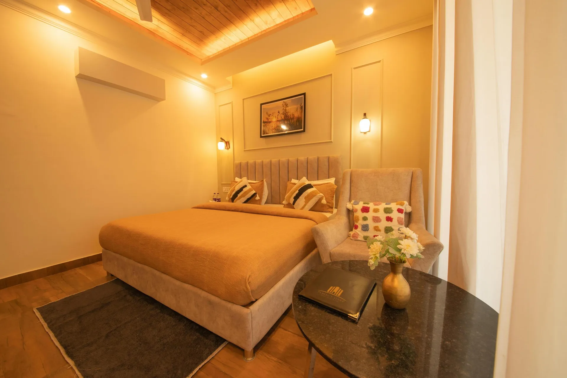 Perfectstayz Premium Westend @ Mall Road Room