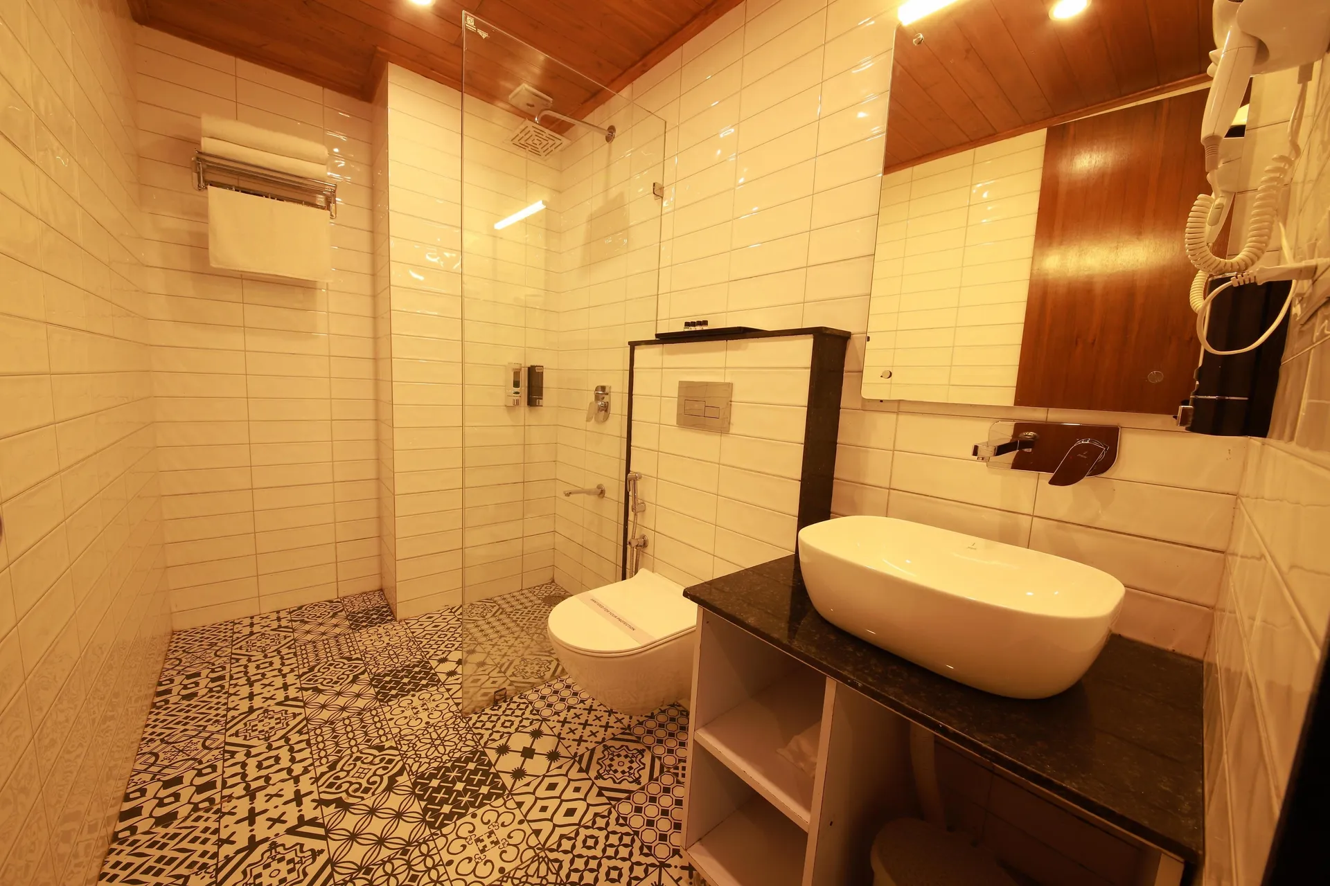 Perfectstayz Premium Westend @ Mall Road Room
