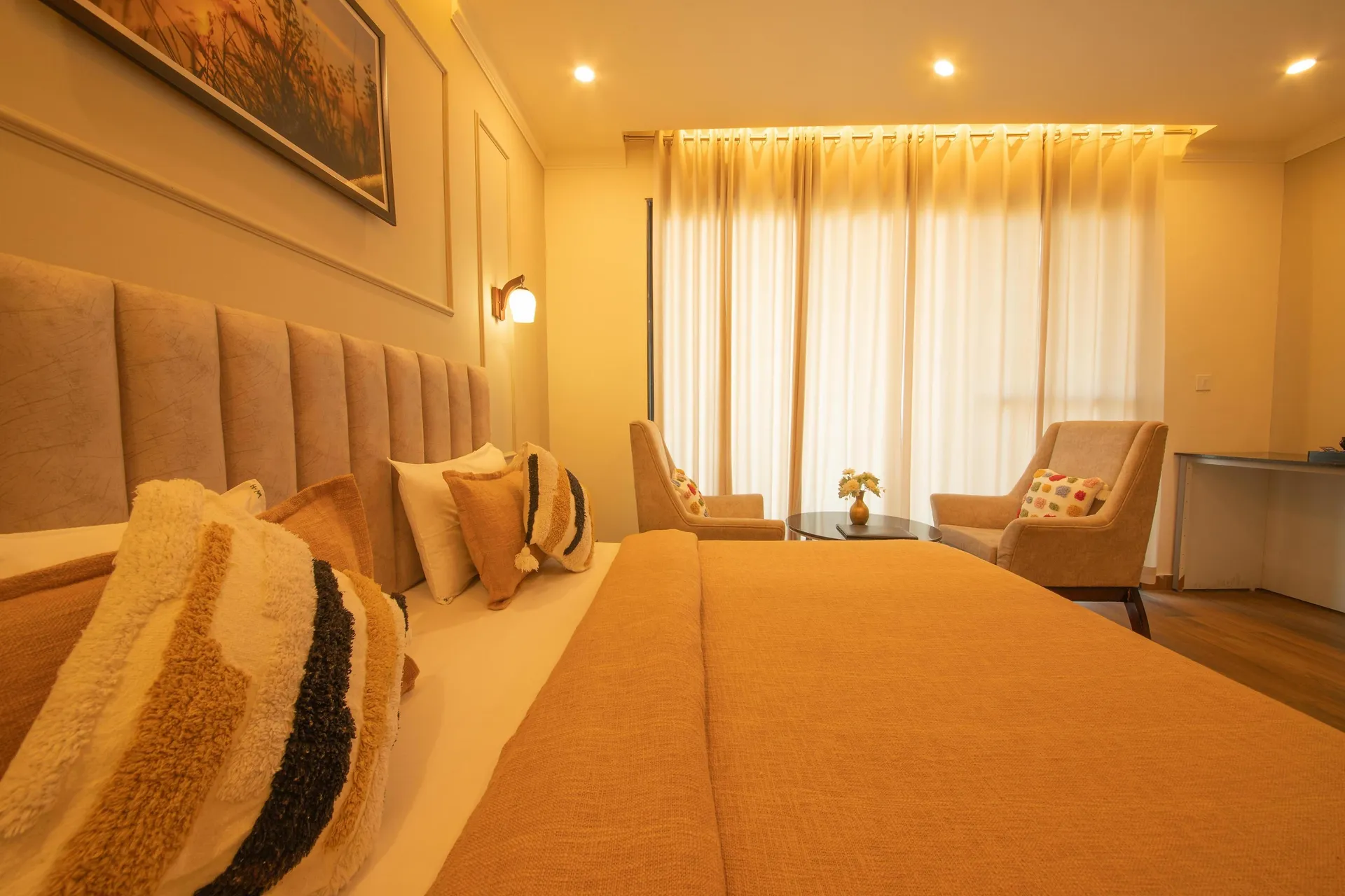 Perfectstayz Premium Westend @ Mall Road Room