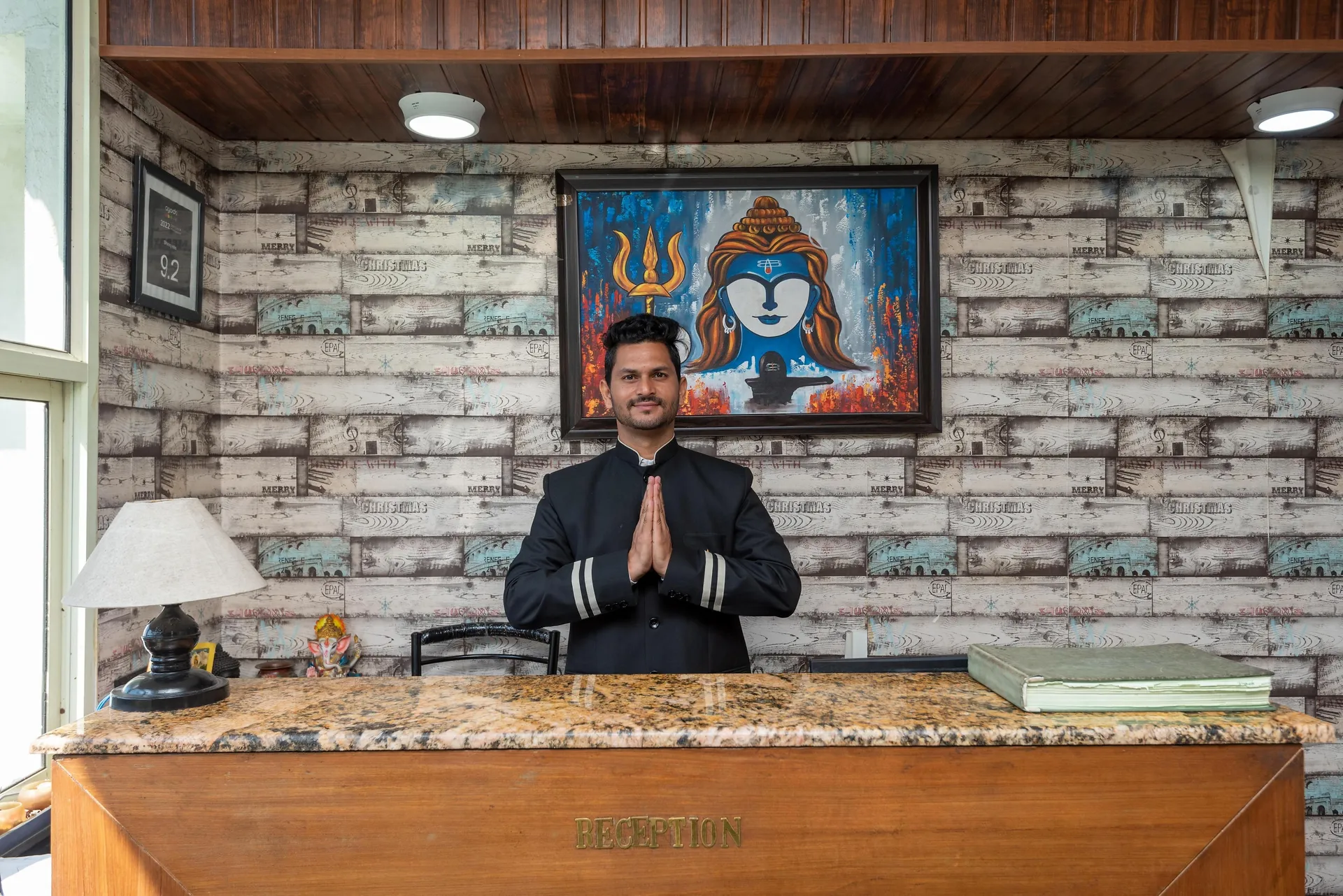 Shining hills by Lawrence Hotels Reception