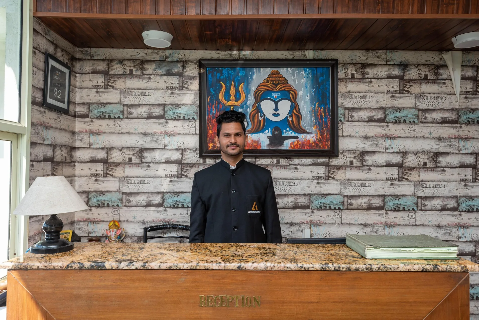Shining hills by Lawrence Hotels Reception