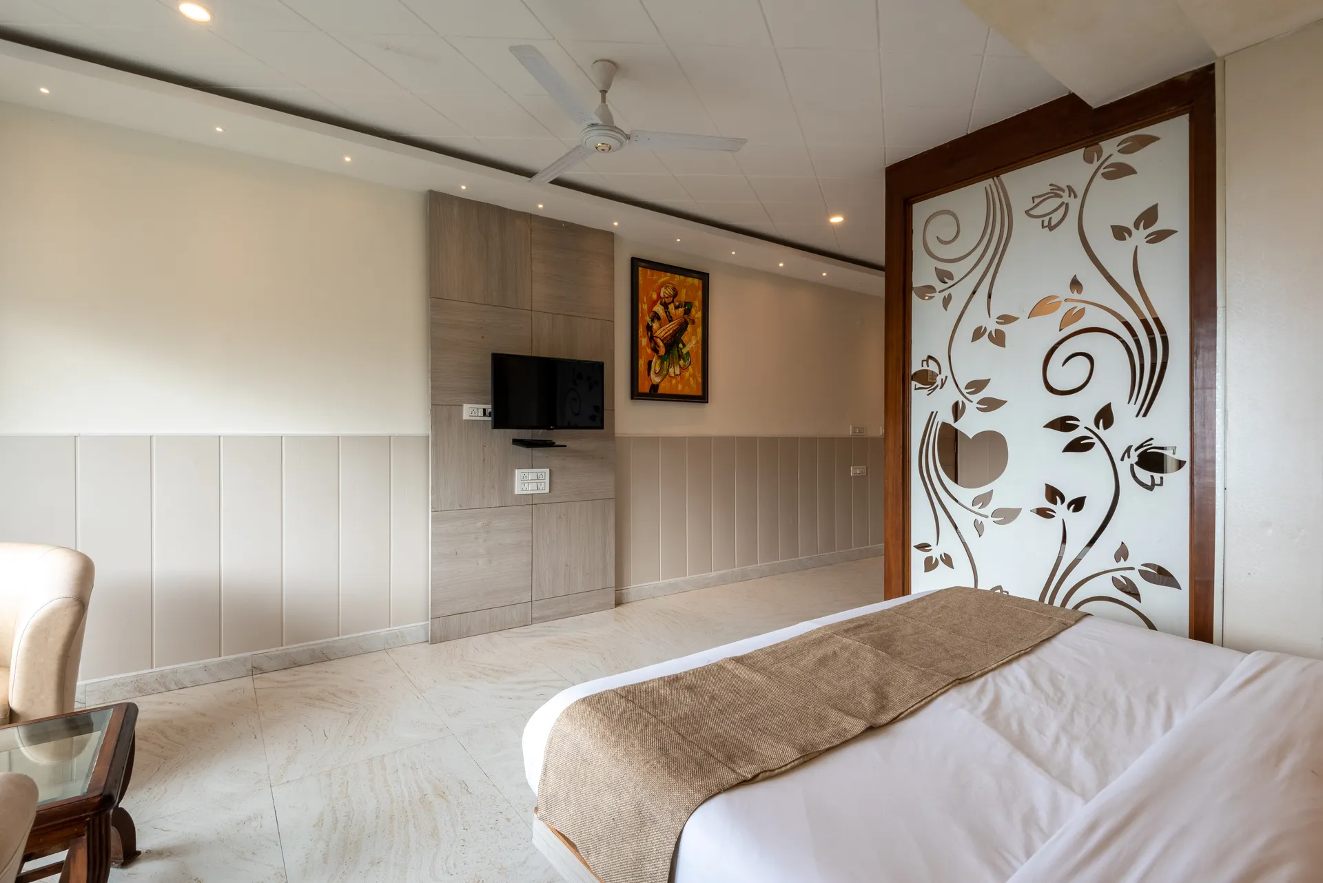 Shining hills by Lawrence Hotels Room