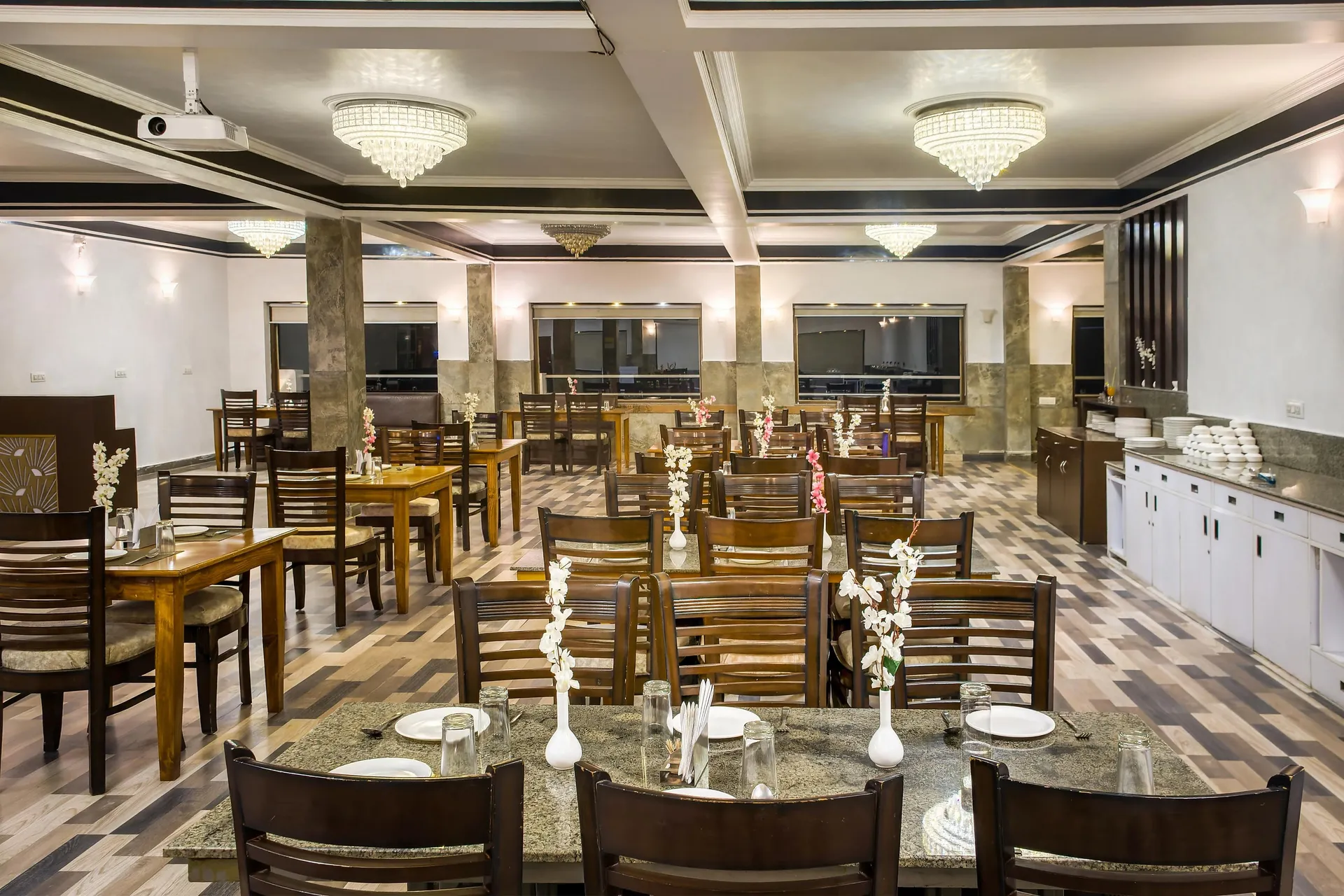 Shivalik Hills Mussoorie Restaurant