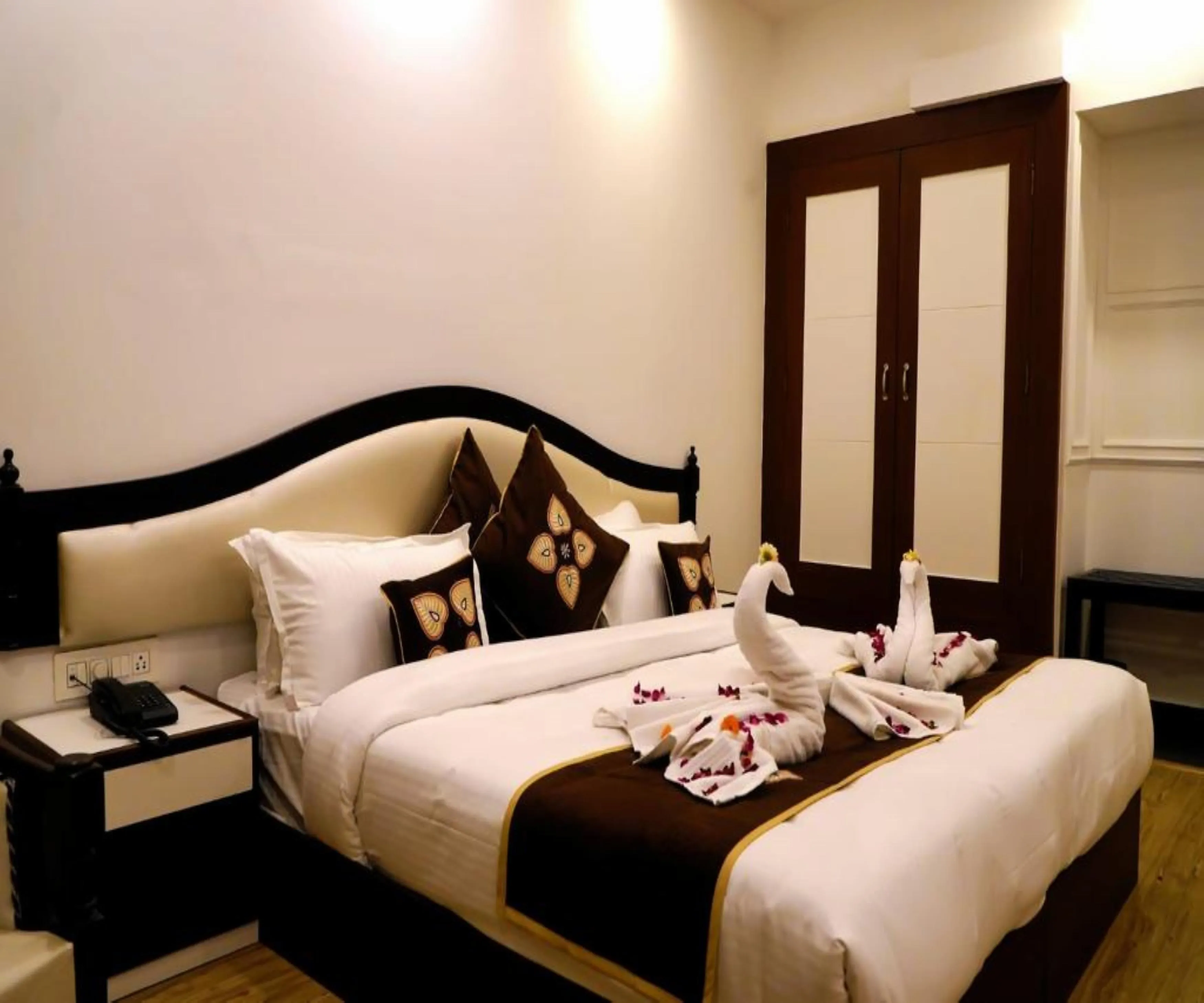 Shivalik Hills Mussoorie Room